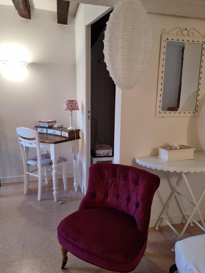 L 'Aupinouse Chambre Double Pivoine Avec Salle D'Eau Privative La Suze-sur-Sarthe Extérieur photo